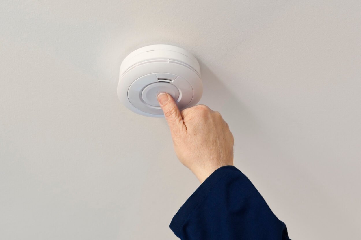 Smoke alarm Testing