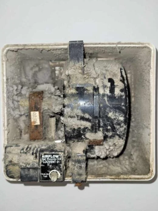 Blocked airflow bathroom extractor fan