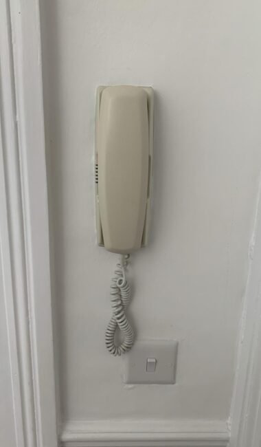 Old door entry hanset Old doorphone